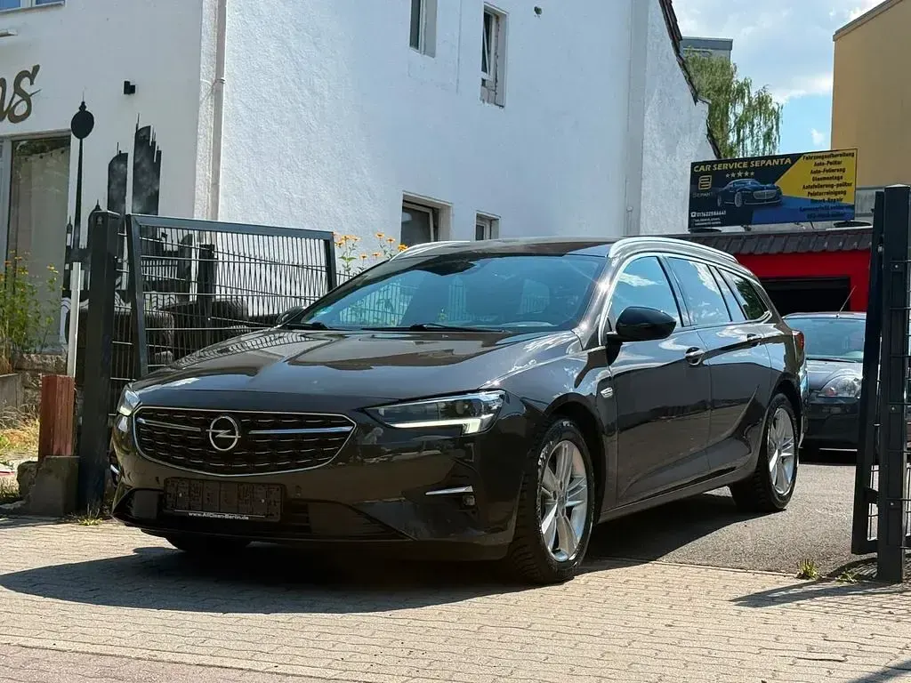 Gebraucht Opel Insignia Ultimate 200 PS (147 kW) 2020 Braun Kombi