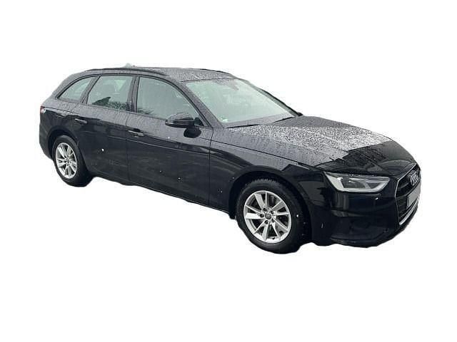Gebraucht Audi A4 136 PS (100 kW) 2023 Brillantschwarz Kombi