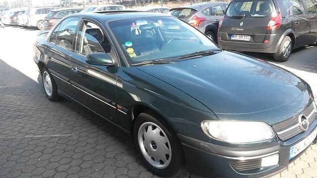 Gebraucht Opel Omega 136 PS (100 kW) 1994 Grün Limousine