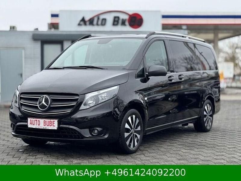 Schwarz Gebraucht 2021 Mercedes Vito Edition Van | 33.900 € (Guter Preis) - Bild 1/4