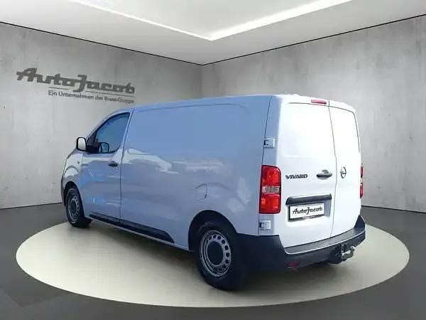 Gebraucht Opel Vivaro Edition 120 PS (88 kW) 2023 Kaolin weiß Van / Kleinbus