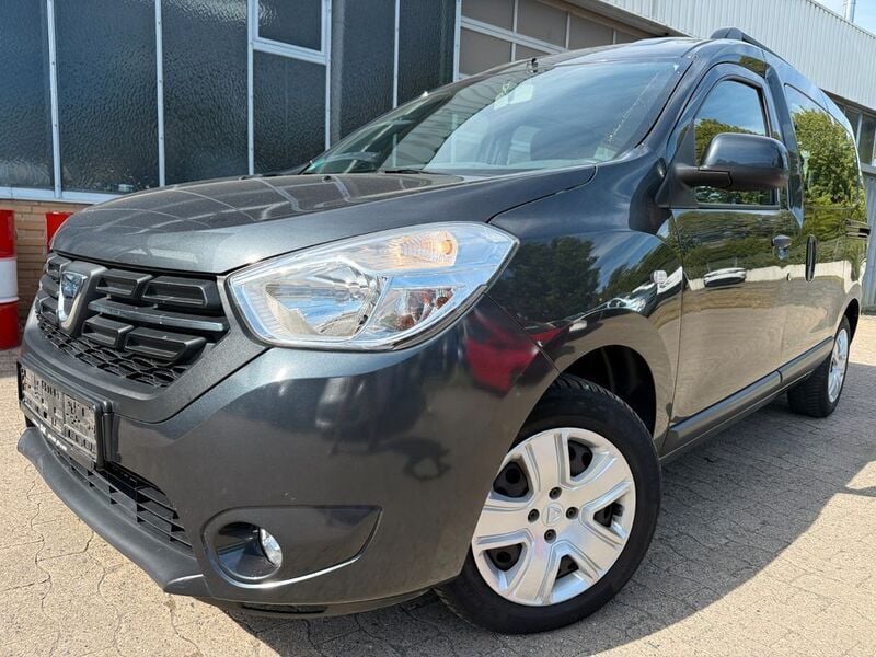 Gebraucht Dacia Dokker Lauréate 116 PS (85 kW) 2017 Schwarz Van / Kleinbus