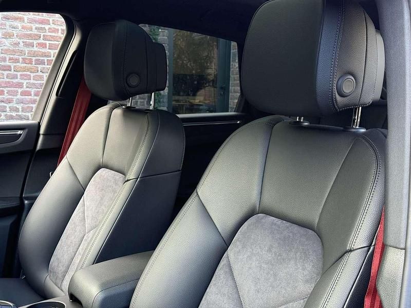 Second-hand Porsche Macan Basis 252 CP (185 kW) 2020 Argintiu SUV