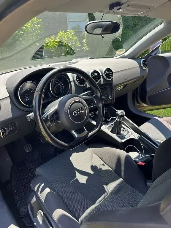 Gebraucht Audi TT Sport 160 PS (117 kW) 2011 Grau Coupé