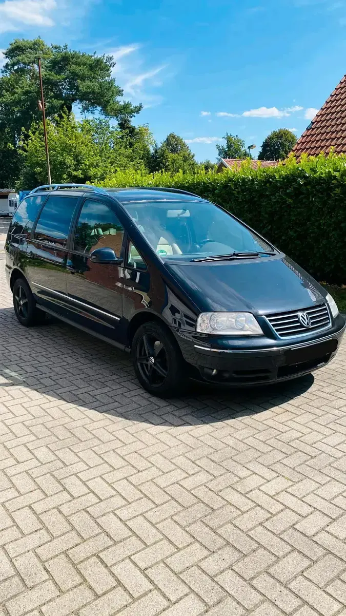 Gebraucht VW Sharan 140 PS (102 kW) 2008 Schwarz Van / Kleinbus