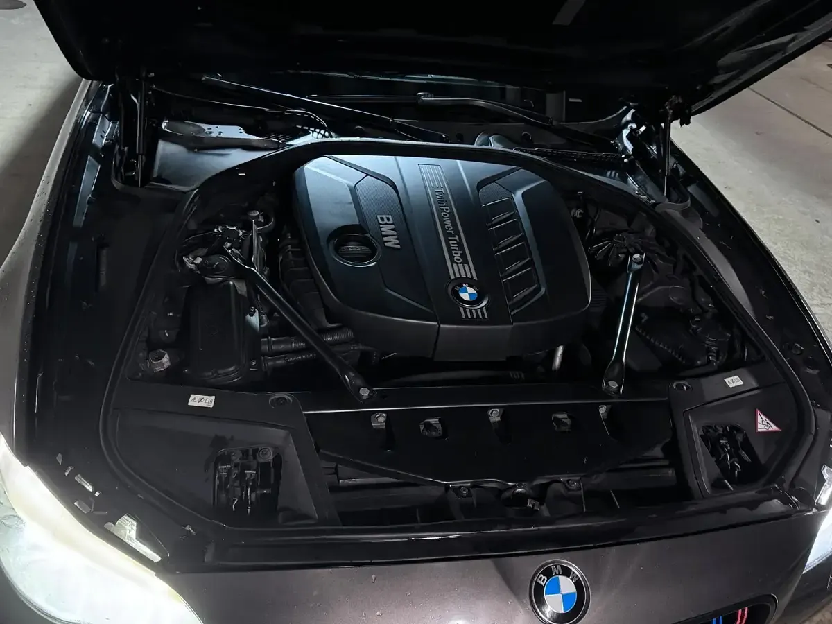 Gebraucht BMW 525 218 PS (160 kW) 2012 Braun Kombi