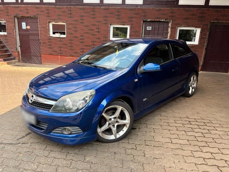 Blau Gebraucht 2006 Opel Astra GTC OPC Coupé | 2.200 € (Etwas zu teuer) - Bild 1/4