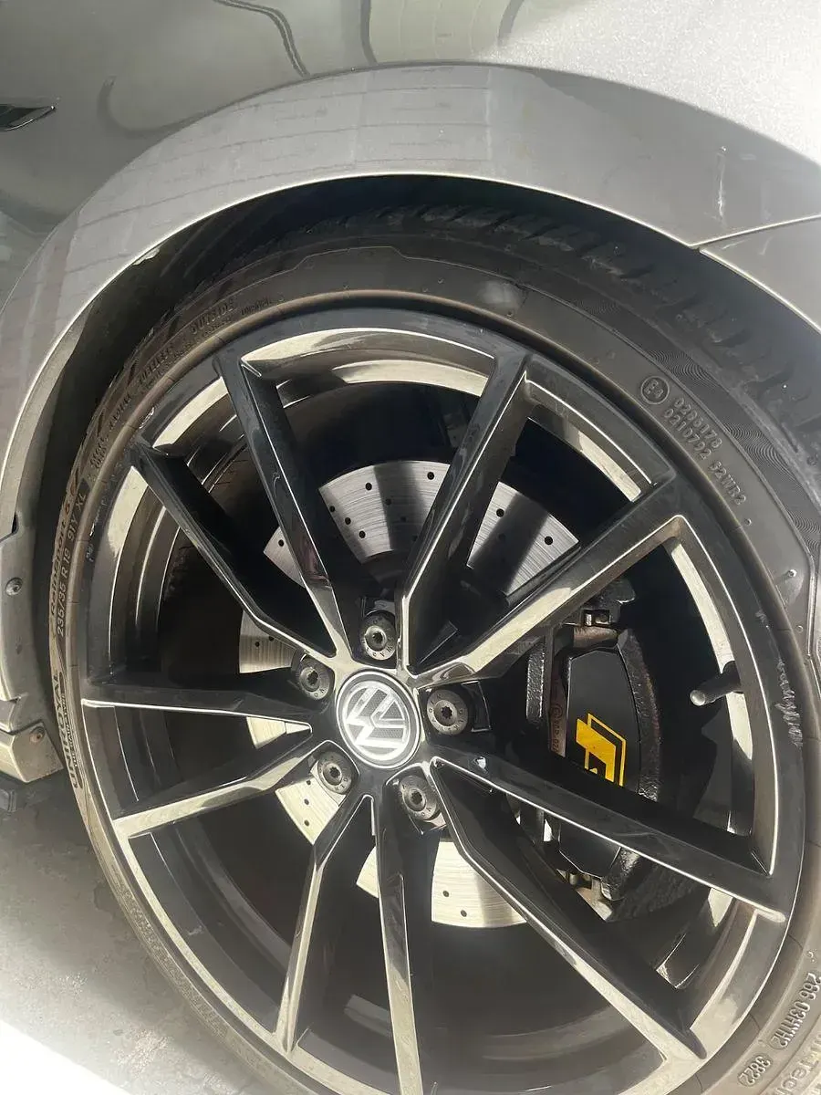Gebraucht VW Golf VII R 300 PS (220 kW) 2016 Grau Kombi