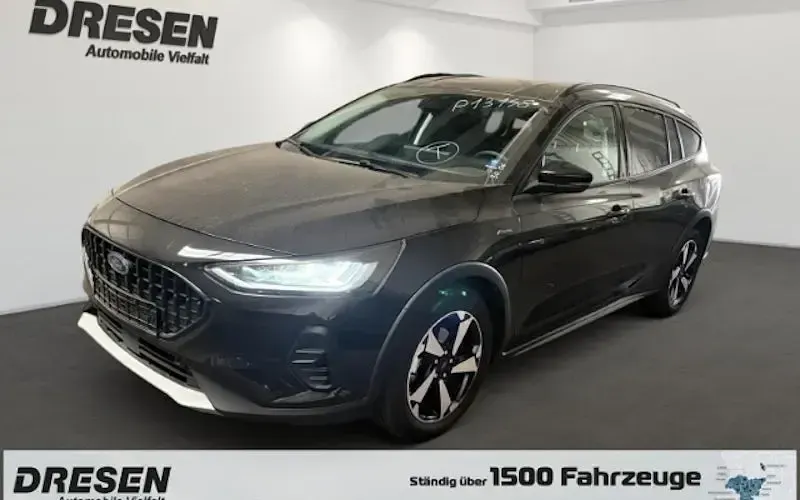 Gebraucht Ford Focus Active X 116 PS (85 kW) 2025 Kombi