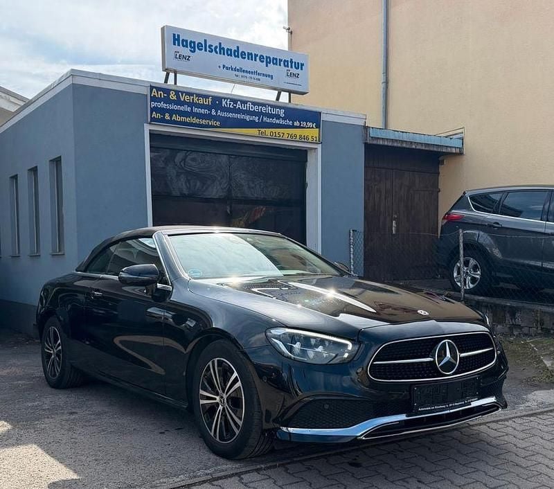 Gebraucht Mercedes E220 194 PS (142 kW) 2020 Schwarz Cabrio