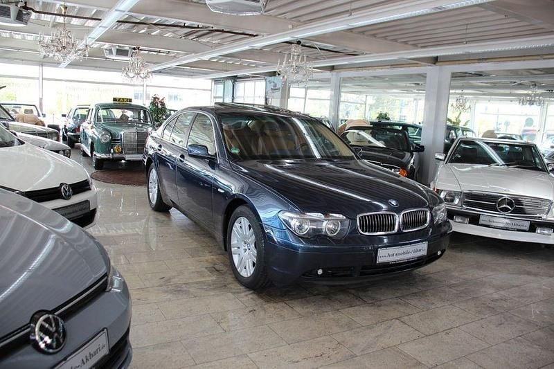 Gebraucht BMW 745 333 PS (244 kW) 2001 Blau Limousine