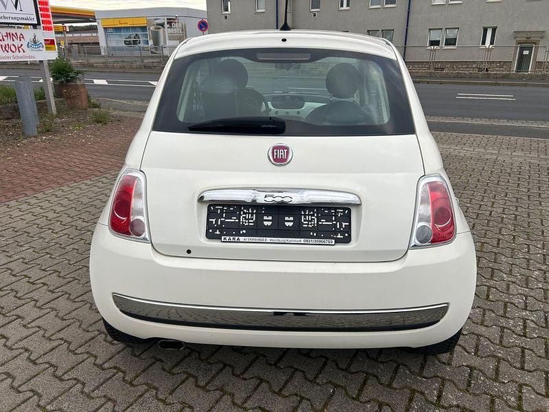 Gebraucht Fiat 500 Lounge 69 PS (50 kW) 2015 Weiß Kleinwagen