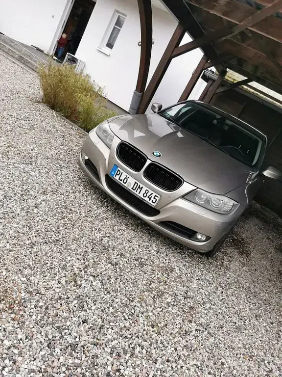 Gebraucht BMW 320 Exclusive 184 PS (135 kW) 2010 Beige Kombi