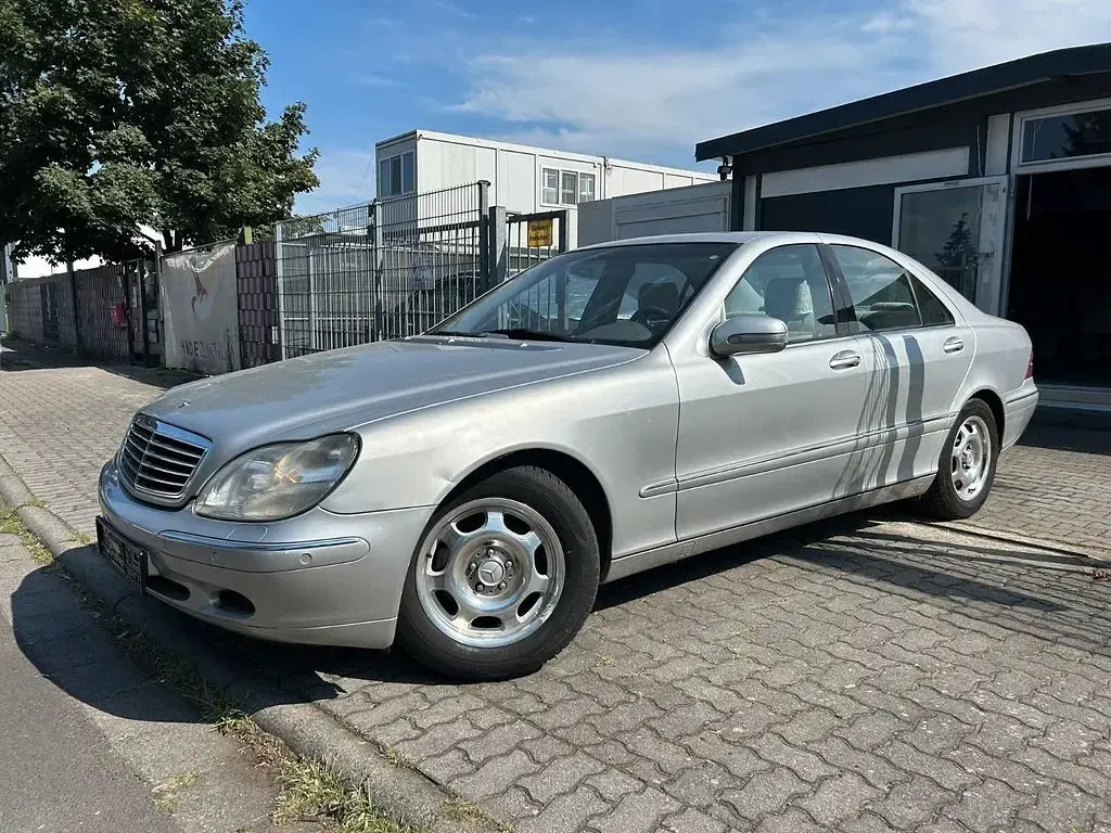 Gebraucht Mercedes S320 224 PS (164 kW) 1999 Silber Limousine