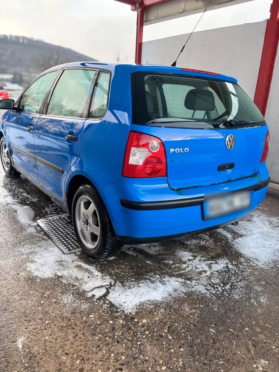 Second-hand VW Polo 64 CP (47 kW) 2003 Albastru Hatchback