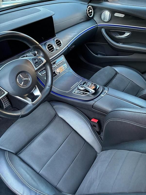 Gebraucht Mercedes E400 AMG 333 PS (244 kW) 2017 Grau Kombi