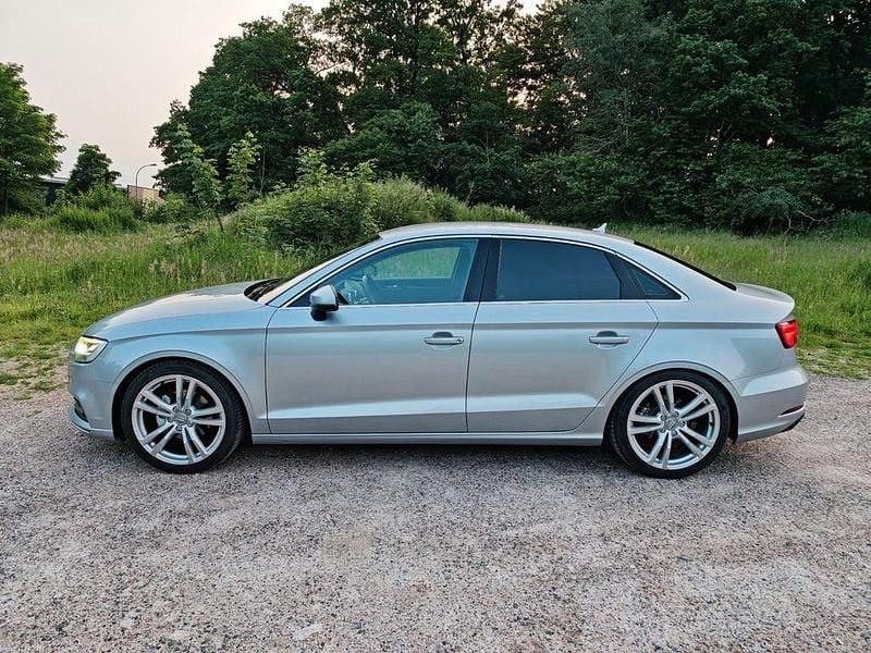 Gebraucht Audi A3 Performance 150 PS (110 kW) 2016 Silber Limousine
