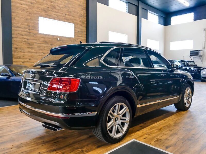 Gebraucht Bentley Bentayga Mulliner 608 PS (447 kW) 2018 Grün SUV