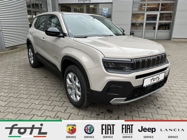 Grau Neu 2025 Jeep Avenger Altitude SUV | 30.990 € (Etwas zu teuer) - Bild 1/4
