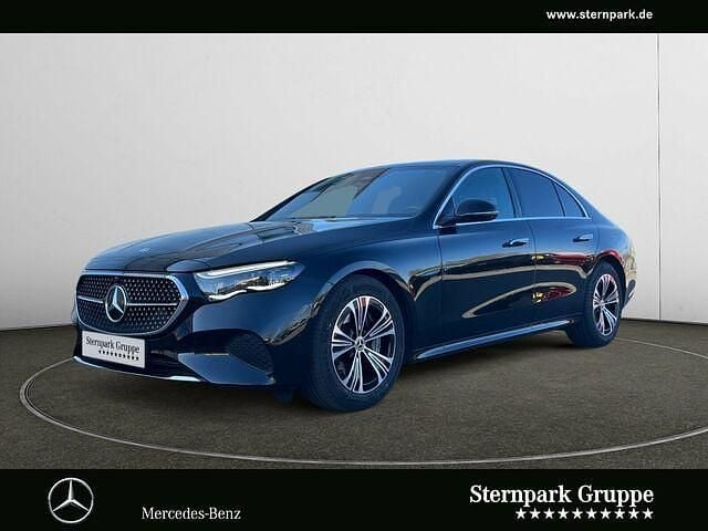 Lack obsidianschwarz Gebraucht 2024 Mercedes E450 Avantgarde Limousine | 69.790 € (Teuer) - Bild 1/2