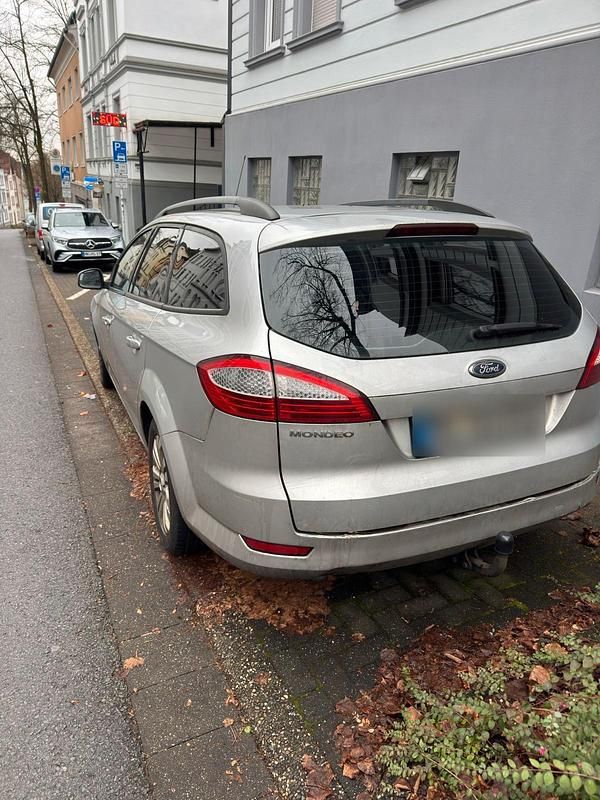 Gebraucht Ford Mondeo 140 PS (102 kW) 2009 Kombi