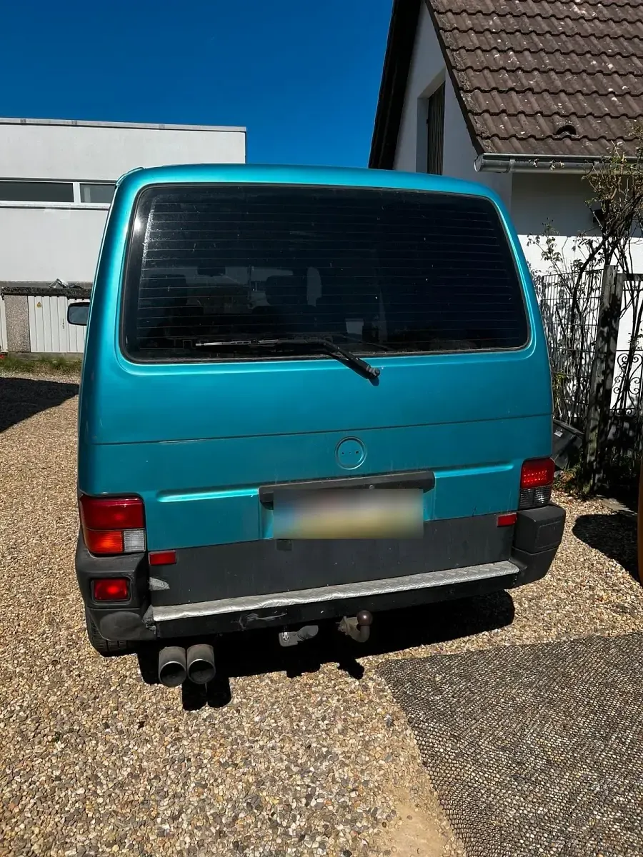 Gebraucht VW T4 104 PS (76 kW) 1994 Andere farben Van