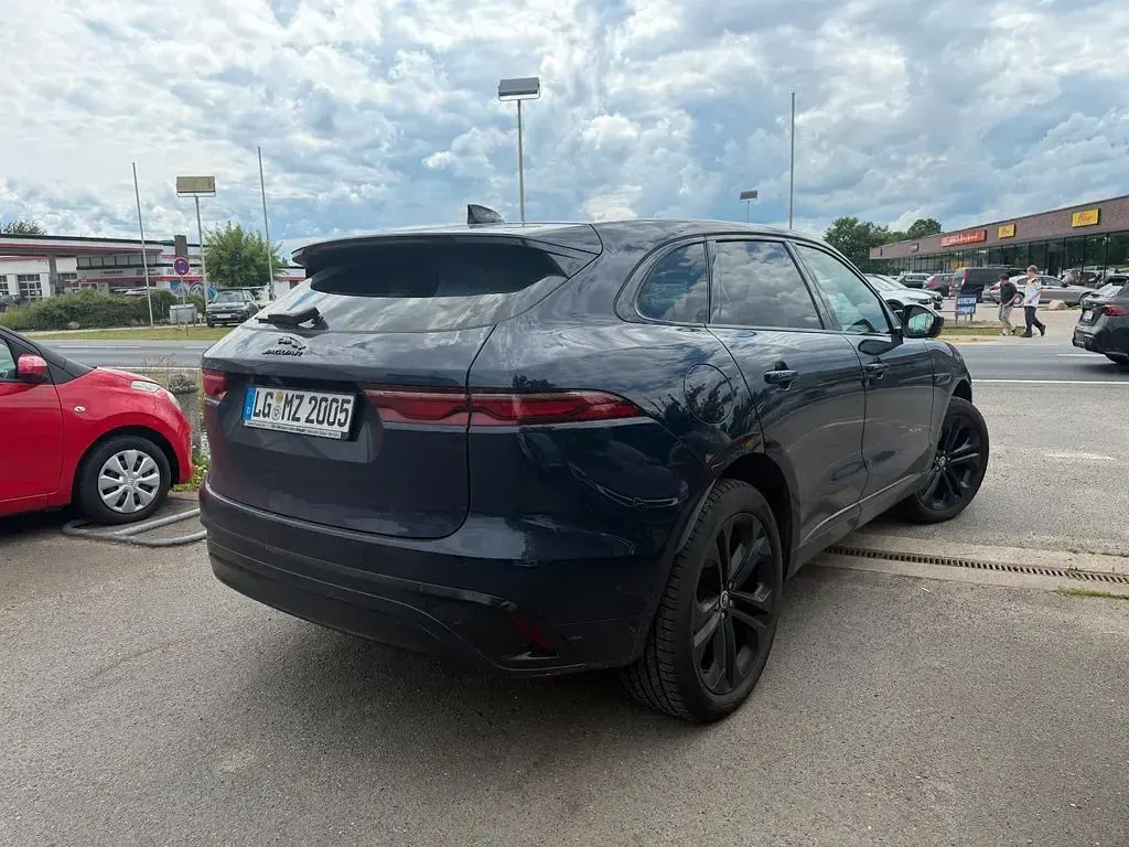 Gebraucht Jaguar F-Pace R-Dynamic 300 PS (220 kW) 2024 Blau SUV