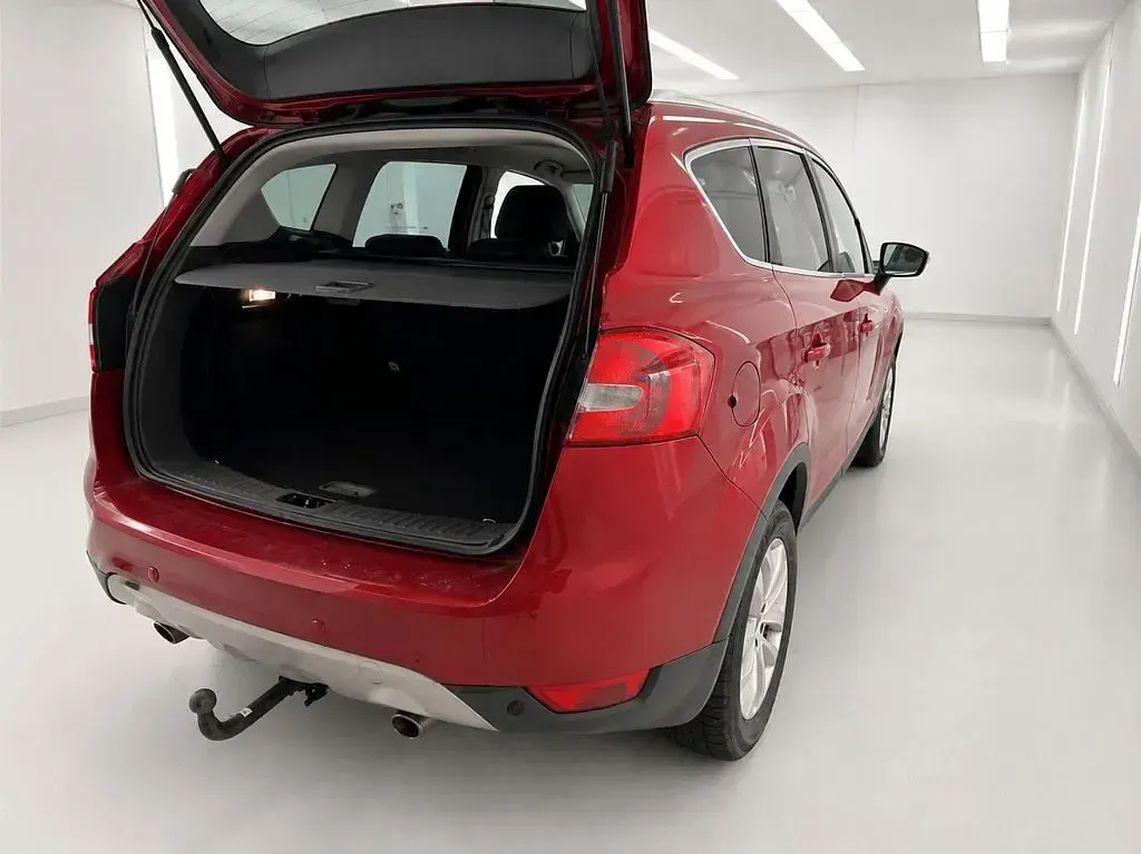 Gebraucht Ford Kuga Titanium 200 PS (147 kW) 2010 Rot SUV