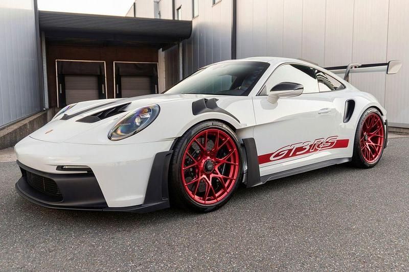 Weiß Gebraucht 2023 Porsche 911 GT3 RS Coupé | 309.950 € (Fairer Preis) - Bild 1/4