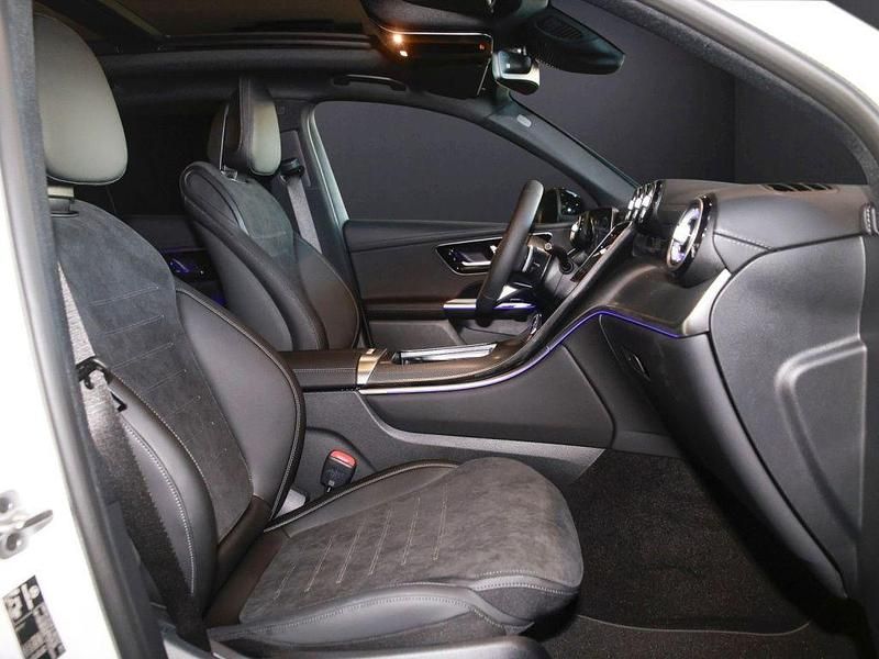 Gebraucht Mercedes GLC300e 333 PS (244 kW) 2026 Unilack polarweiß SUV