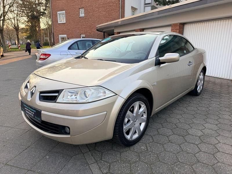 Gebraucht Renault Mégane Cabriolet Exception 135 PS (99 kW) 2008 Beige Cabrio
