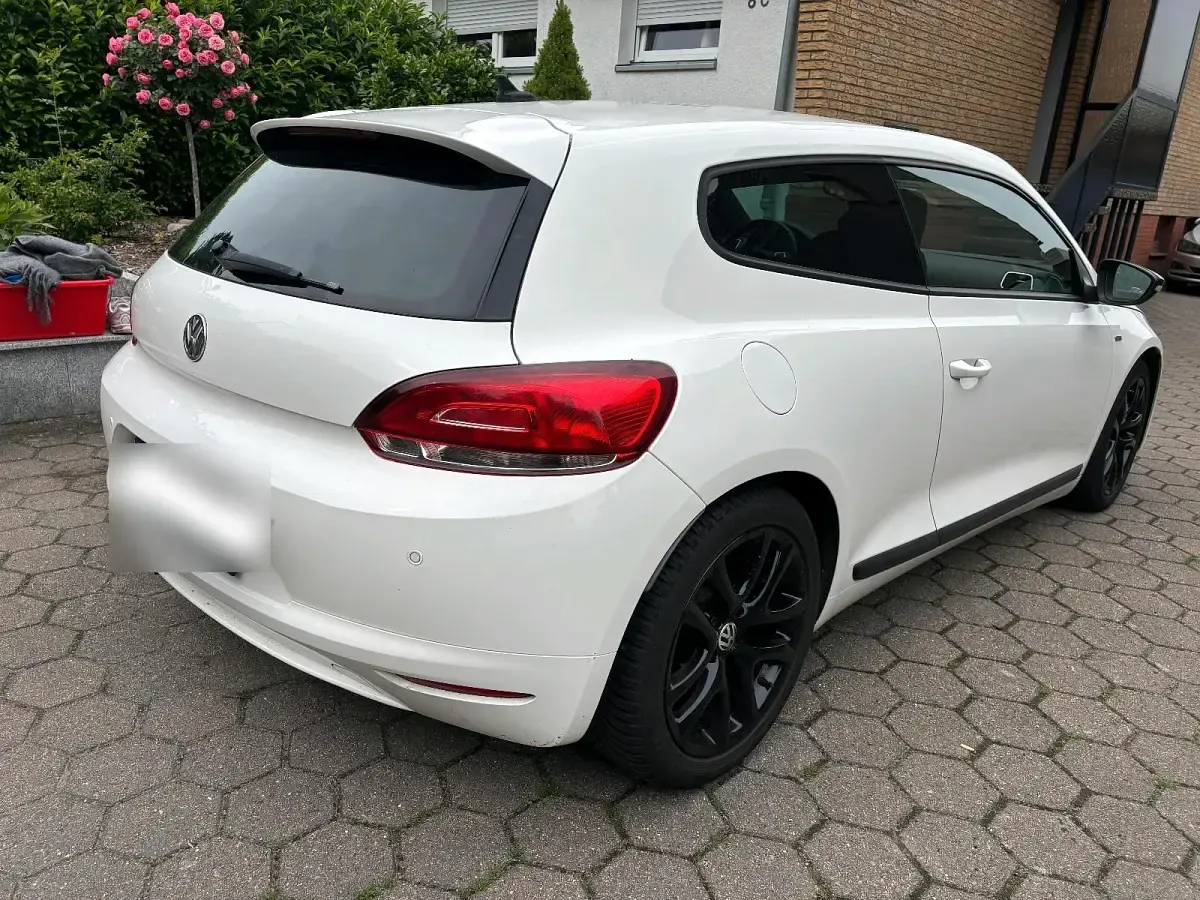 Gebraucht VW Scirocco Match 122 PS (89 kW) 2012 Weiß Coupé
