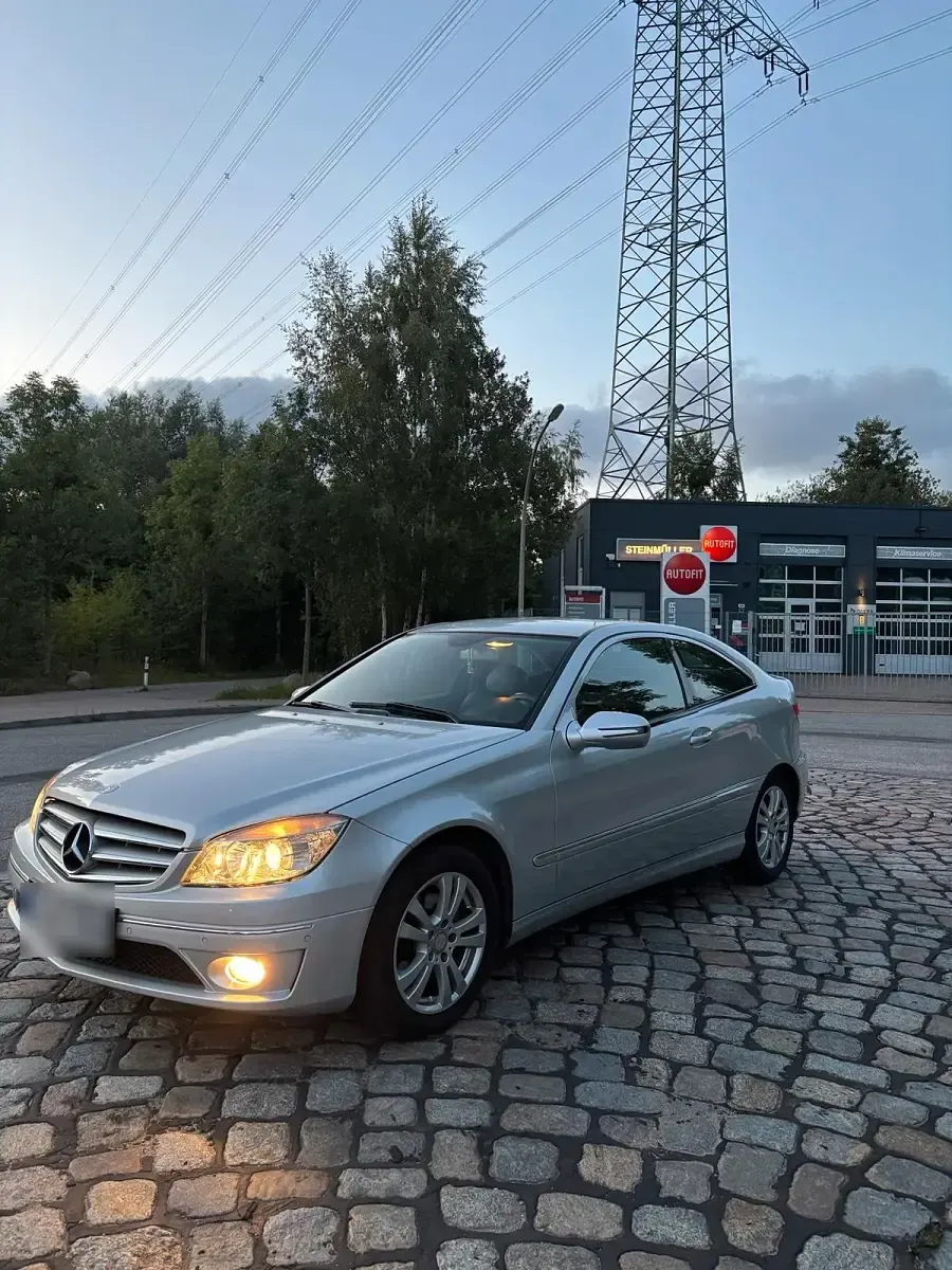 Gebraucht Mercedes CLC180 143 PS (105 kW) 2010 Silber Coupé