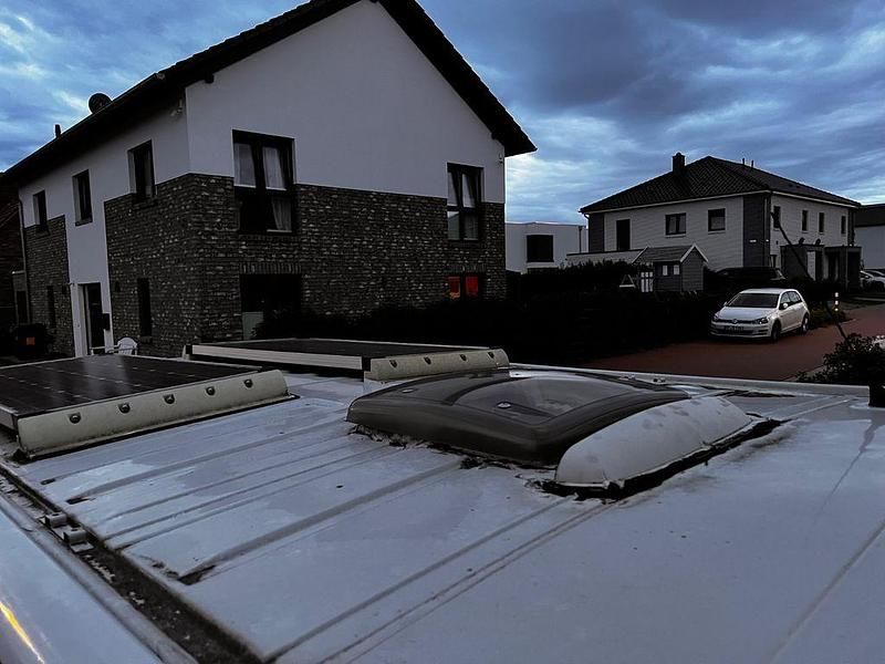 Gebraucht Renault Trafic 145 PS (106 kW) 2010 Weiß Van / Kleinbus