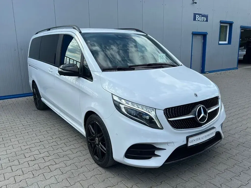 Gebraucht Mercedes V300 AMG 237 PS (174 kW) 2023 Weiß Van / Kleinbus