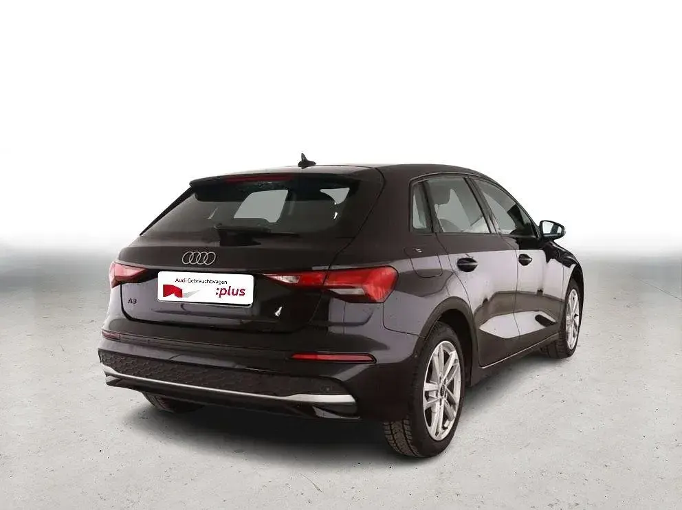 Używany Audi A3 Advanced 150 KM (110 kW) 2025 Czarny Sedan/Limuzyna