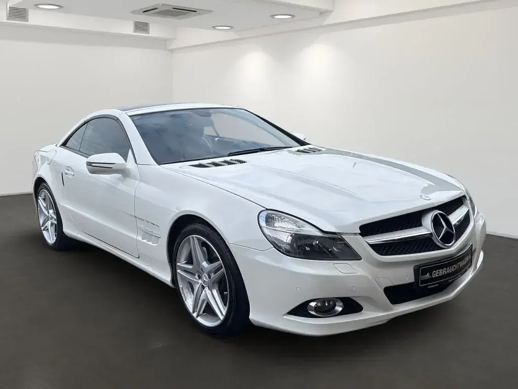 Gebraucht Mercedes SL350 315 PS (231 kW) 2010 Weiss Cabrio