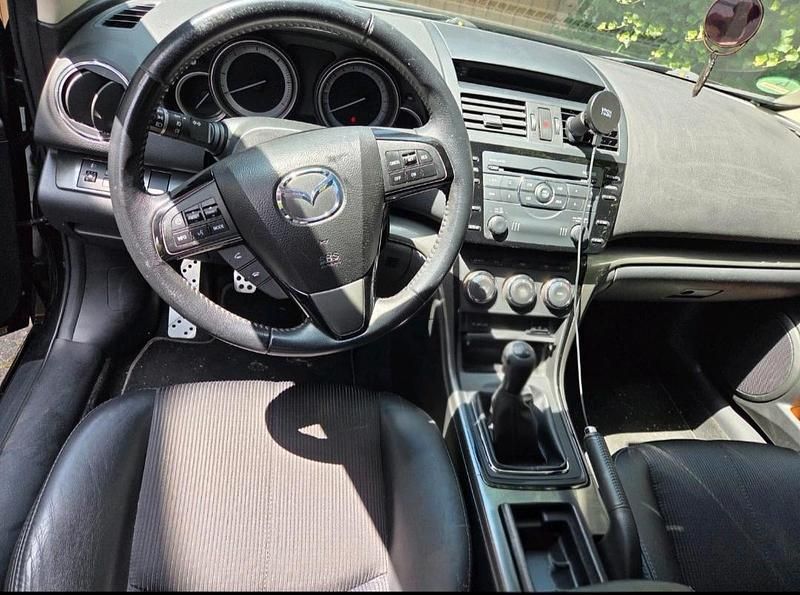 Gebraucht Mazda 6 Inclusive 129 PS (94 kW) 2011 Schwarz Kombi