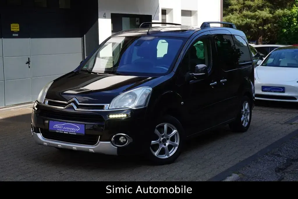 Gebraucht Citroën Berlingo SELECTION 114 PS (83 kW) 2014 Schwarz Van / Kleinbus
