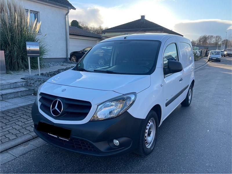 Weiß Gebraucht 2017 Mercedes Citan 108 Van / Kleinbus | 2.500 € (Superpreis) - Bild 1/4