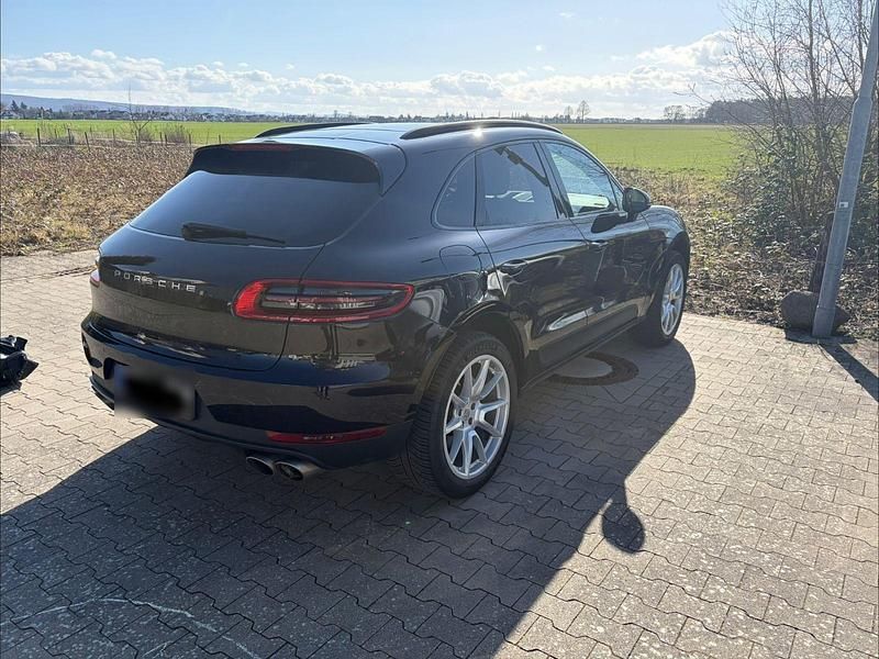 Gebraucht Porsche Macan S 258 PS (189 kW) 2015 Schwarz SUV