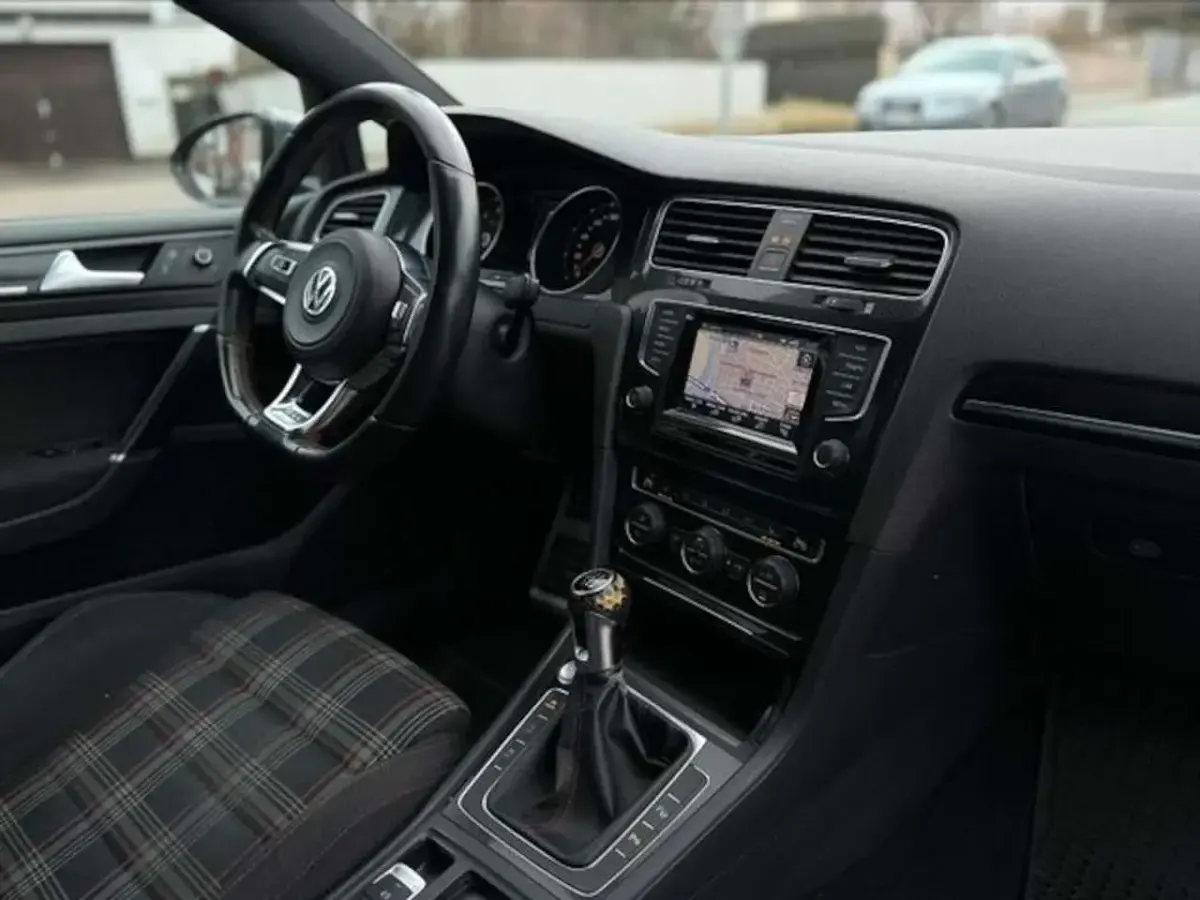 Gebraucht VW Golf VII GTI 300 PS (220 kW) 2014 Grau Limousine