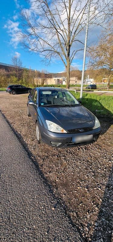 Second-hand Ford Focus 101 CP (74 kW) 2004 Gri Hatchback