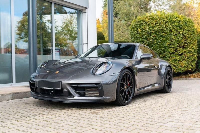 Grau Gebraucht 2023 Porsche 911 Carrera GTS Coupé | 162.900 € (Teuer) - Bild 1/4