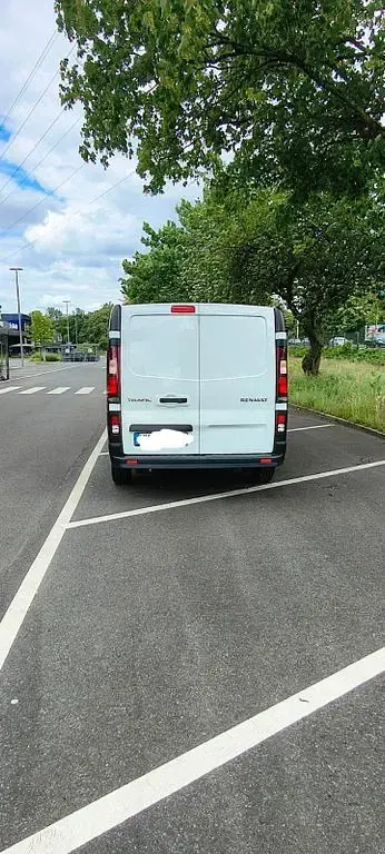 Gebraucht Renault Trafic 120 PS (88 kW) 2021 Schwarz Van / Kleinbus