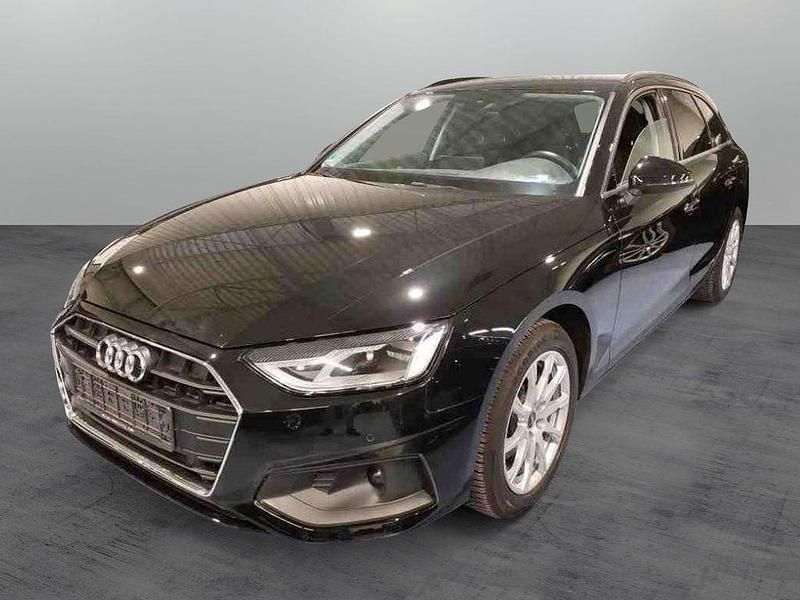 Gebraucht Audi A4 150 PS (110 kW) 2022 Mythosschwarz metallic Kombi