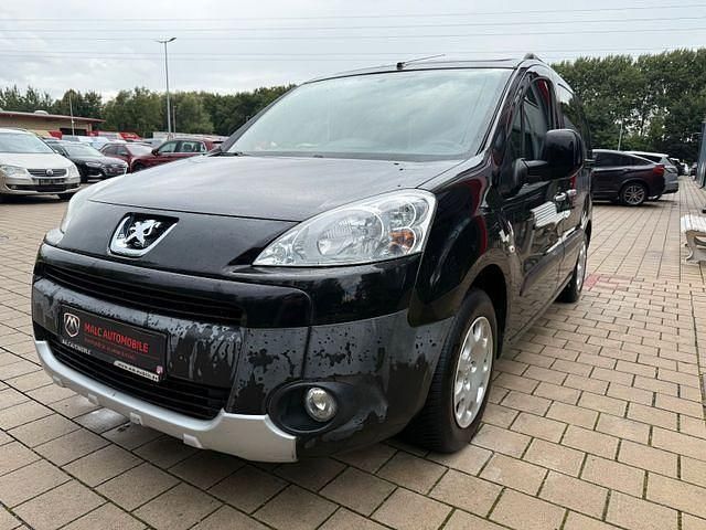 Gebraucht Peugeot Partner Tepee 120 PS (88 kW) 2011 Van / Kleinbus