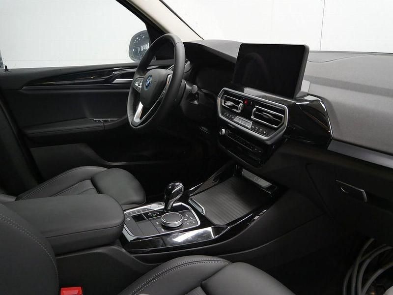 Gebraucht BMW X3 Performance 292 PS (214 kW) 2024 Schwarz SUV