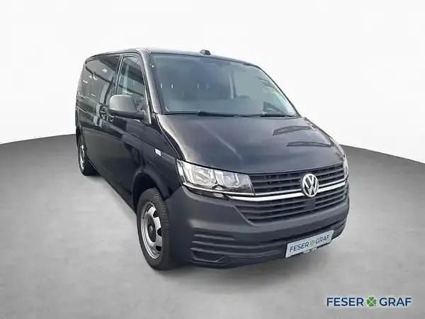Gebraucht VW T6.1 150 PS (110 kW) 2024 Deep black perleffekt Van