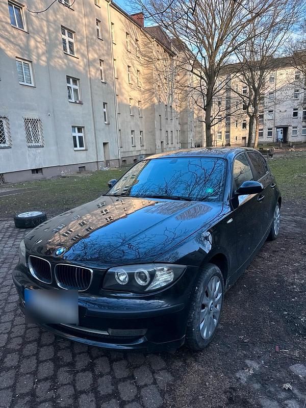 Gebraucht BMW 116 116 PS (85 kW) 2007 Schwarz Kleinwagen